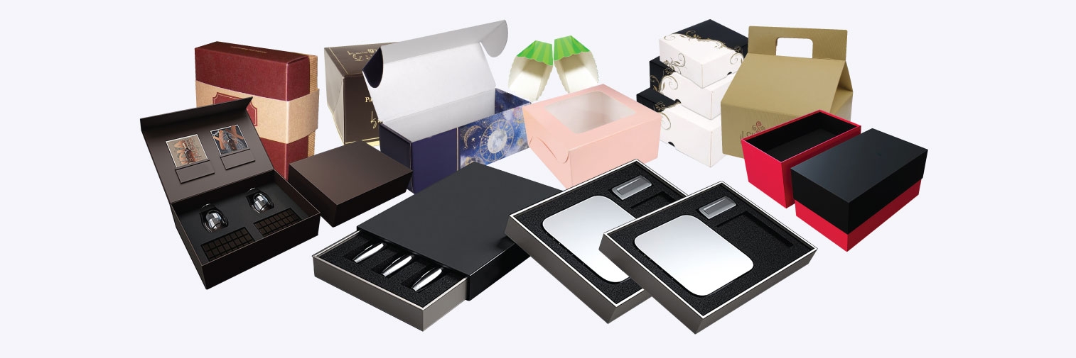 Luxurious rigid box packaging with magnetic closure