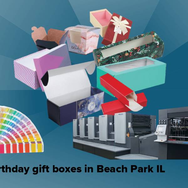 Birthday gift boxes in beach park il