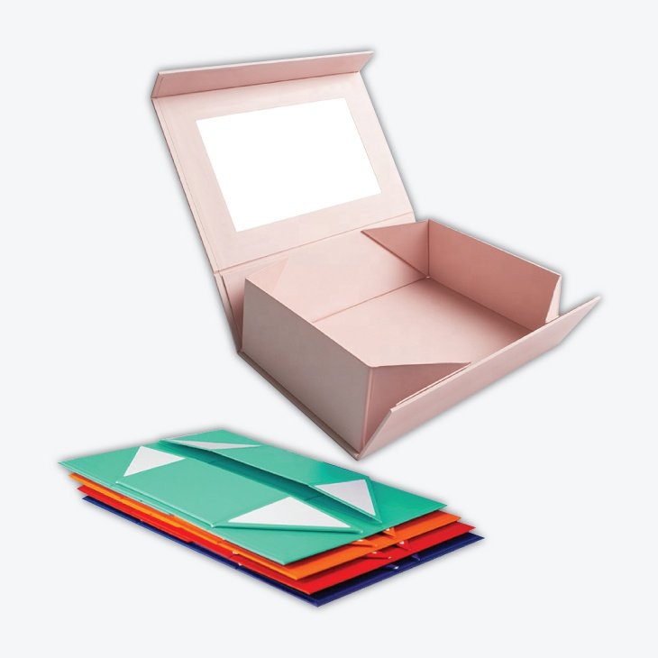 Collapsible gift boxes