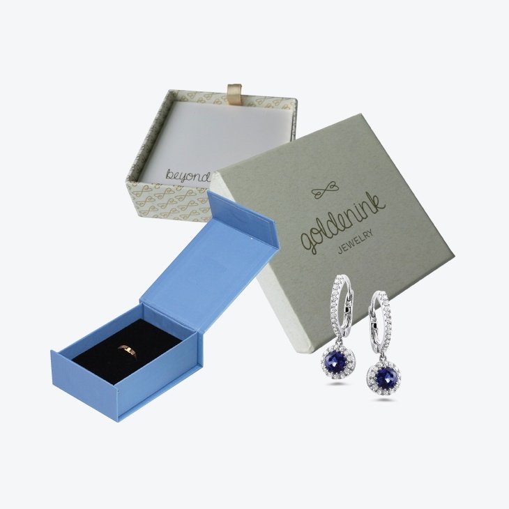 Earring boxes