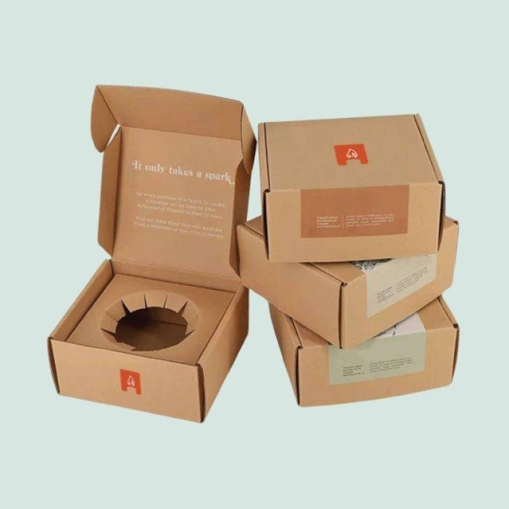 Little River cardboard boxes and packaging