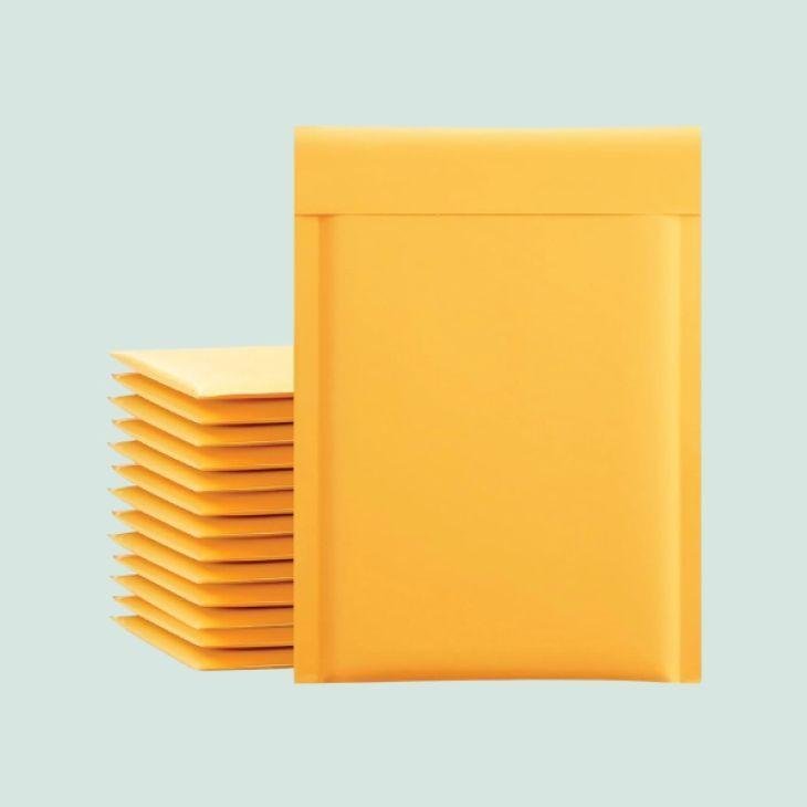 Rayne cardboard boxes and packaging