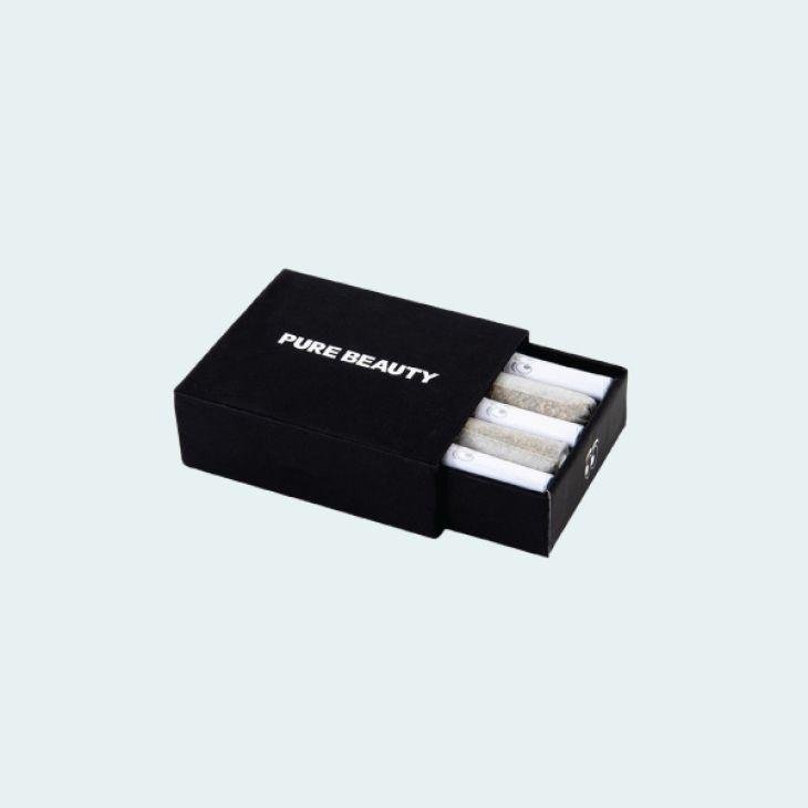 Ada cardboard boxes and packaging